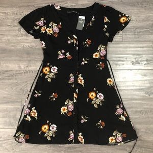 NWT Abercrombie & Fitch Floral Tunic